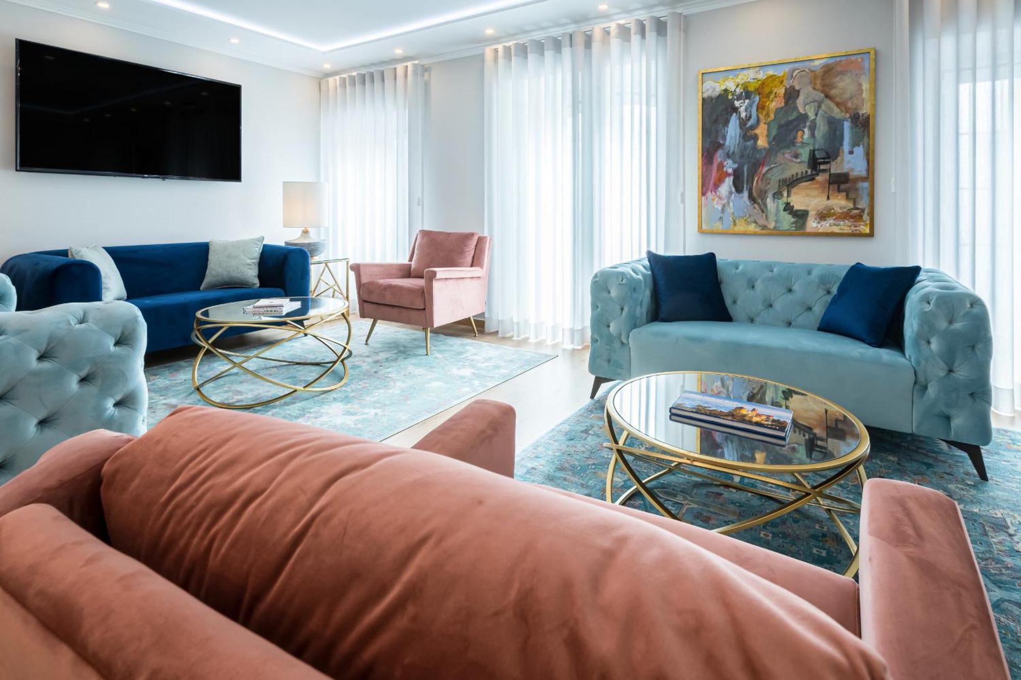 Comtesse Lisbonne By Homing *